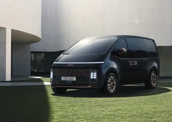 Hyundai Staria Features and Specifications in Pakistan