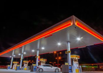 Fuel Prices May Rise Upto 27 liter in Pakistan