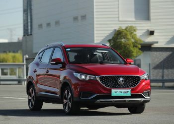 MG ZS EV Facelift Booking Started In Pakistan