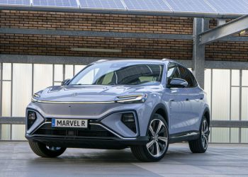 MG SUV Lahore To Islamabad In Single Charge