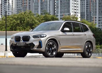 BMW iX 3 2022 review,,