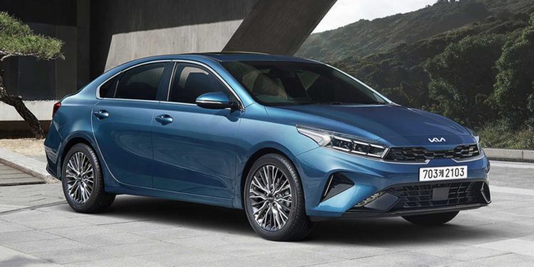 2022 KIA Cerato Review In Pakistan