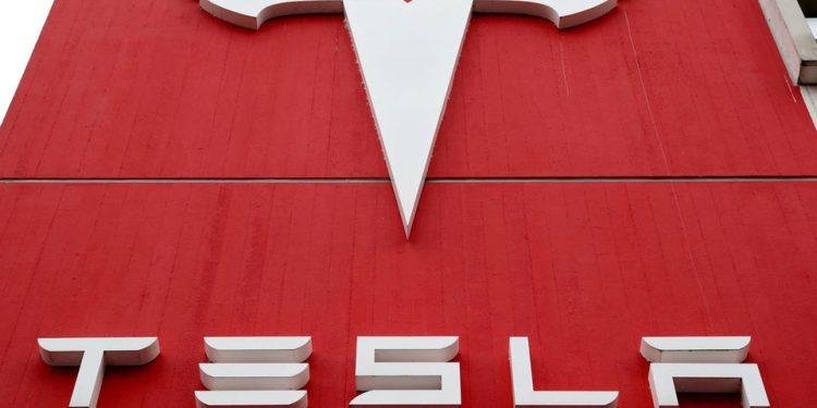 Complete Detail About Tesla stock Split 2022