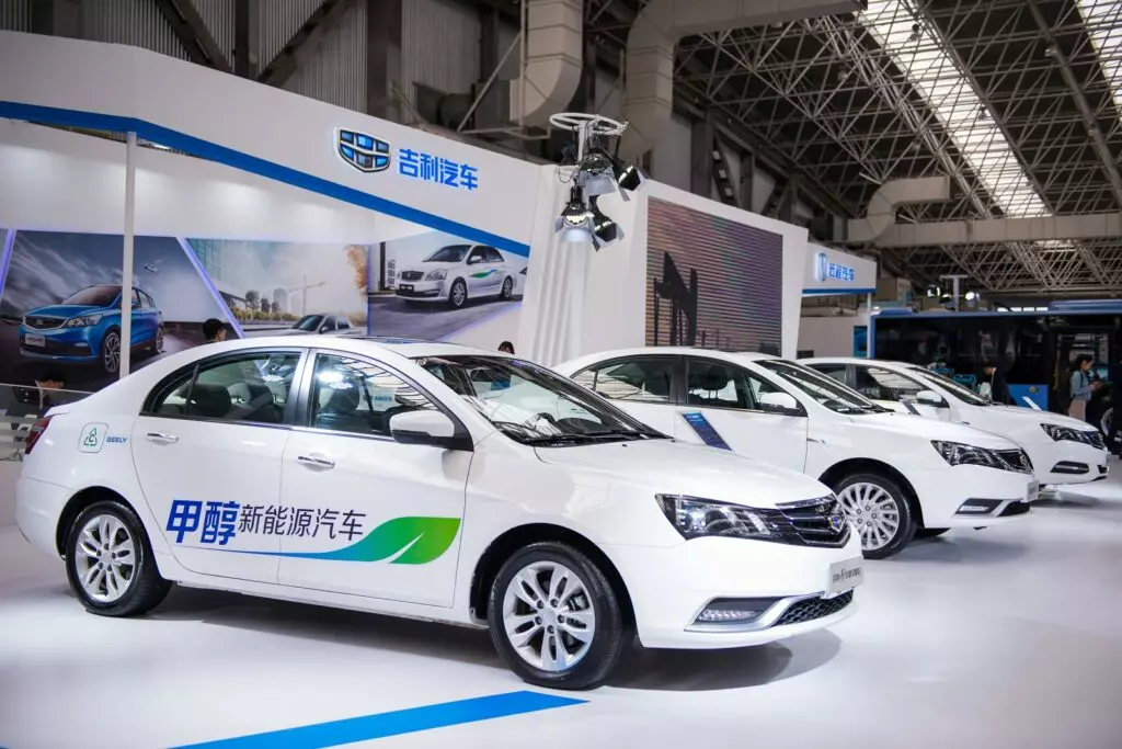 Geely is Working on Development of Methanol-Fueled Vehicles