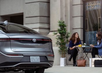 2023 Toyota Crown Hybrid Is All About Luxury Drive