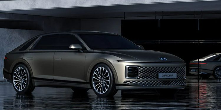 Hyundai has introduced the 7th Generation Grandeur Flagship Sedan