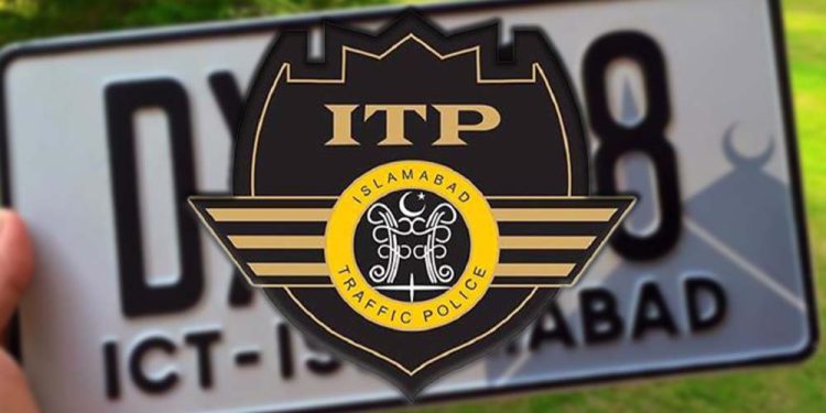 Islamabad Police started Action Against Bikes Without Number Plates (2)