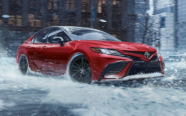 Must-Have Winter Car Accessories and Tools For Your Vehicle