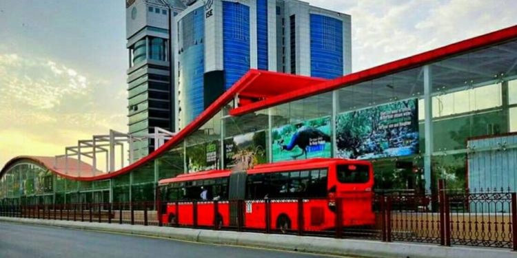 Pakistan Govt Decide to connect Islamabad Sectors with Metro Bus Service
