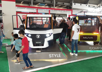 Muva Electric Rickshaw for Public Transportation in Pakistan