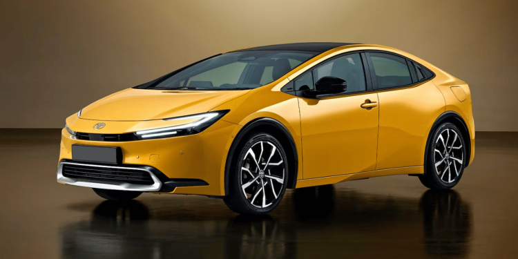 Toyota Unveils the Fifth-Generation Prius Plug-in Hybrid