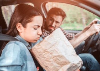 How to Prevent Vomit and Headache While Traveling by Car or Bus
