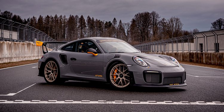 Porsche 911 Feature Image