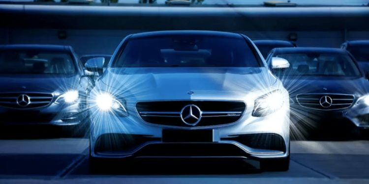 Prime Minister Stopped FBR From Buying 155 Luxury Cars