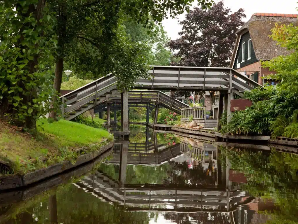Giethoorn village in Netherlands Bridges