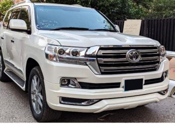 Ishaq Dar Bans Use of Luxury Vehicles for Government Officials