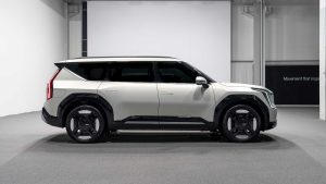 KIA EV 9 side look