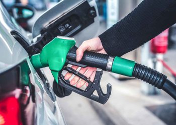 Pakistani Government Sets To Announce New Petroleum Prices From April, 01