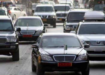 Prime Minister Ban Authorities From Using 1800cc Luxury Vehicles