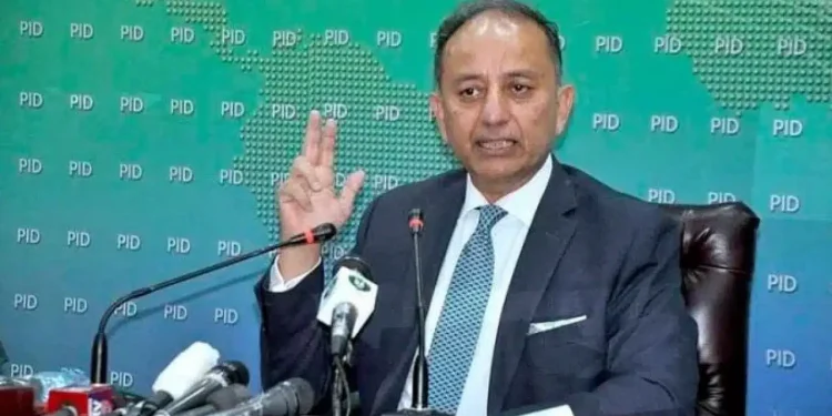 Rich People Will Pay Rs. 100 PKR Petrol Subsidy For The Poor