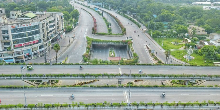 CM Punjab Strictly Order To Complete Kalma Chowk Project In A Week