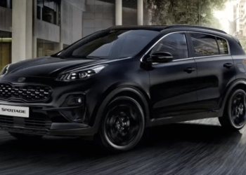 New Black Kia Sportage Spotted Video In Pakistan