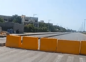 Karachi Seaview Roads Closed In Concerns of Cyclone Biparjoy Alert