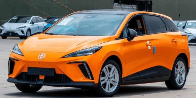 MG 4 EV Launched With The Price of Toyota Hilux Revo