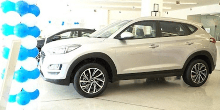 Hyundai Tucson Base Variant Photos, Specifications, And Details