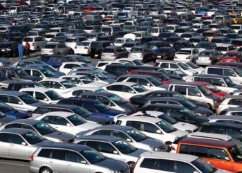 Govt Rejects To Raise Custom Duties On Cars