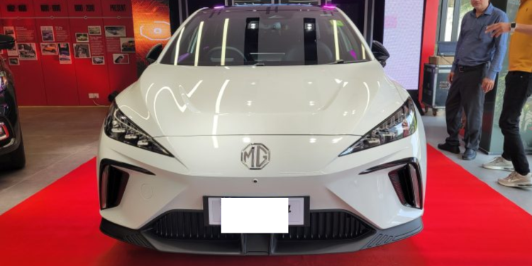 MG4 EV Officially Revealed In Pakistan